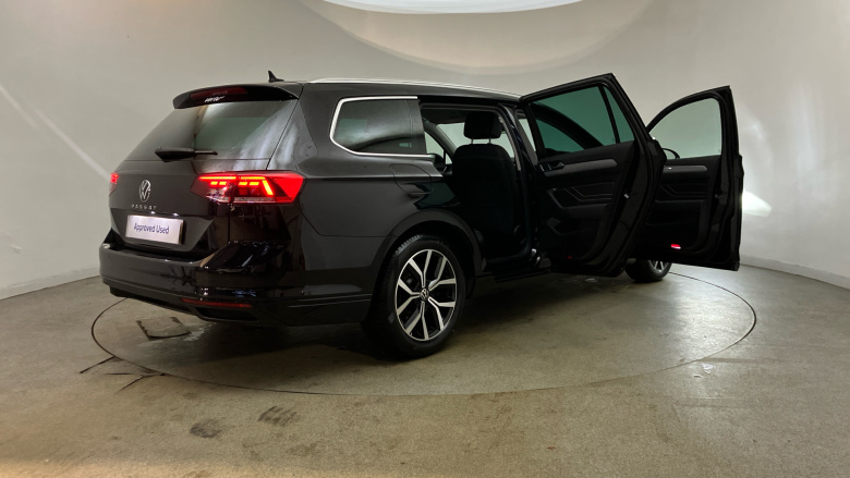 Volkswagen Passat 1.5 TSI EVO SEL 5dr DSG Petrol Estate